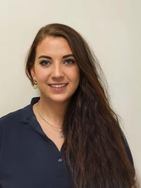 Frau F. Hertneck  MFA